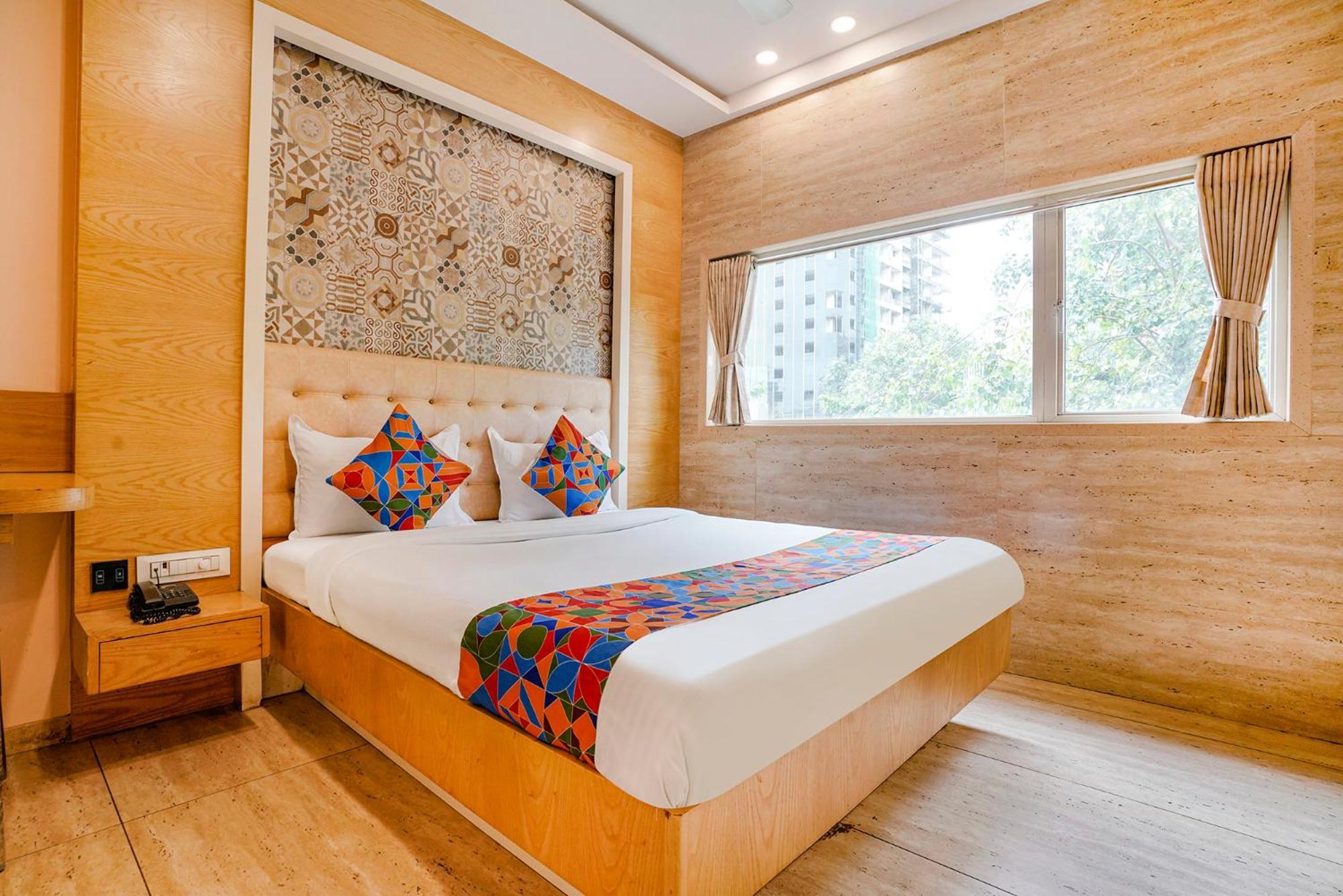 OYO Flagship 17200 Hotel Neelkamal Chembur Mumbai Exterior foto
