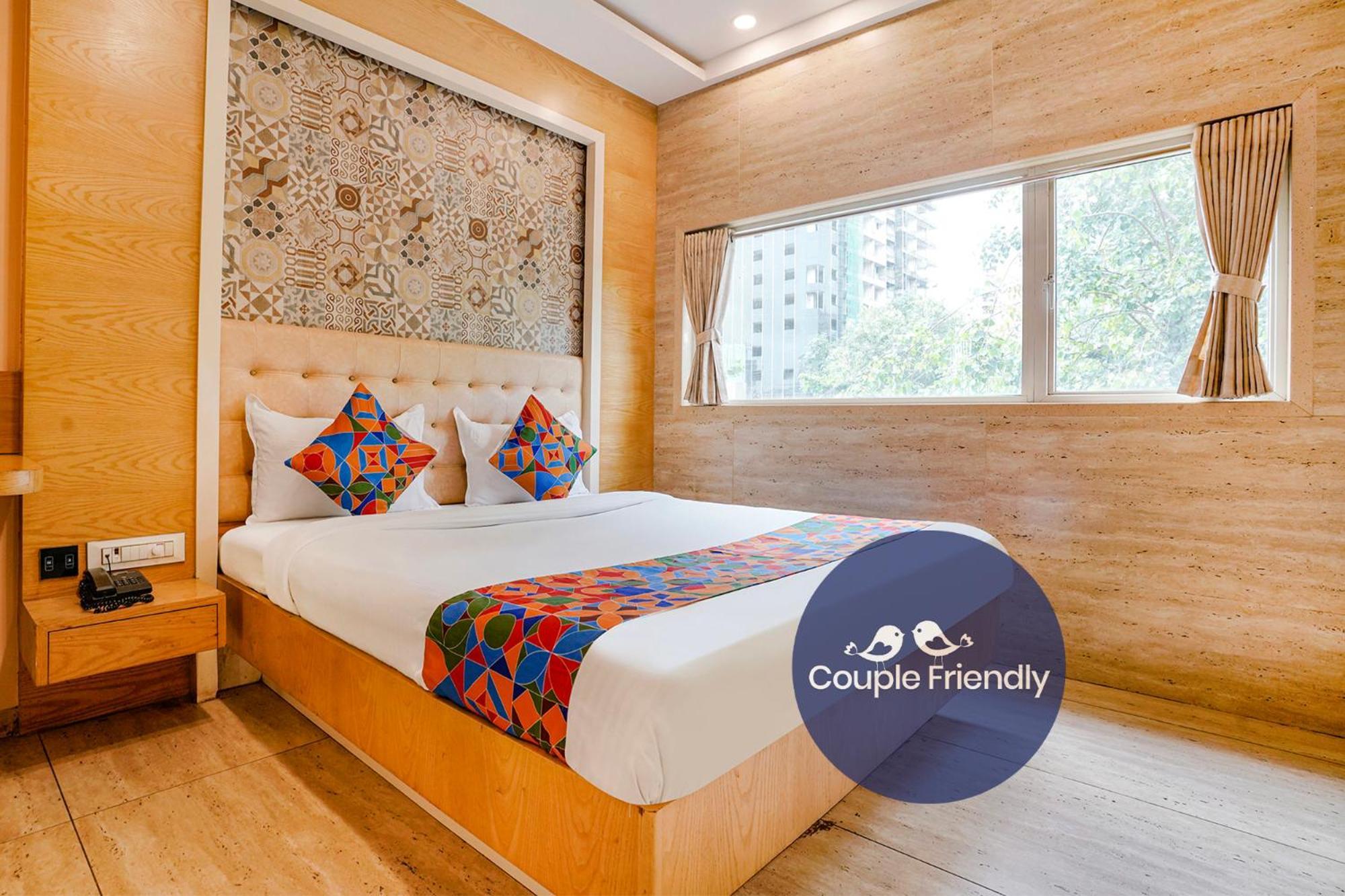 OYO Flagship 17200 Hotel Neelkamal Chembur Mumbai Exterior foto